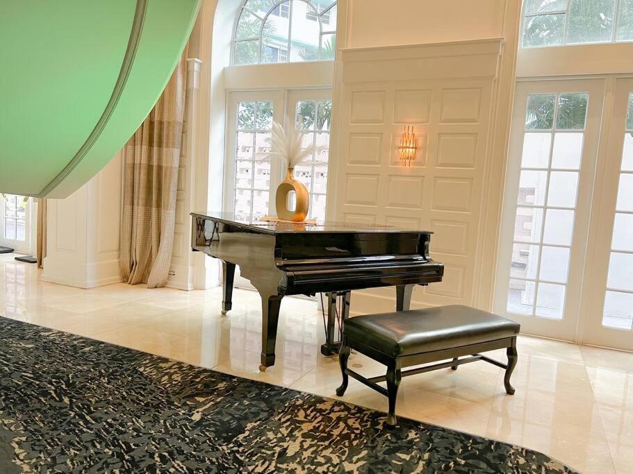 3 Bedroom Ocean-front The Alexander Apartamento Miami Beach